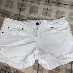 white jean shorts